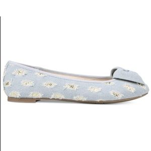 Denim with gold Circus flats!